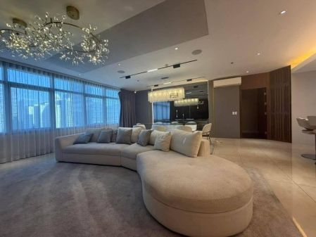 Elegant 4BR Grand Suite for Lease  Fully Renovated Prime High Flr