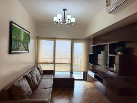 1 Bedroom Unit In Joya Lofts and Towers for Rent 