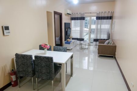 Fully Furnished 1 Bedroom for Lease at Two Central