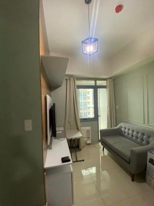 Furnished 2 Bedroom for rent in Parkwest BGC Taguig