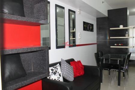 Fully Furnished Studio Unit at The Columns At Legaspi Village