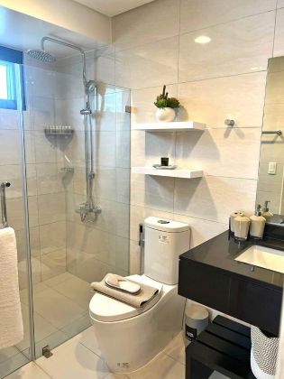 Gentry Residences Makati 2BR near PBCom Tower