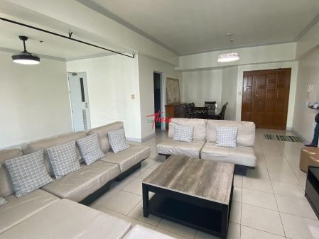 Luxurious 3 Bedroom Unit at Bay Garden Club Residences for Rent