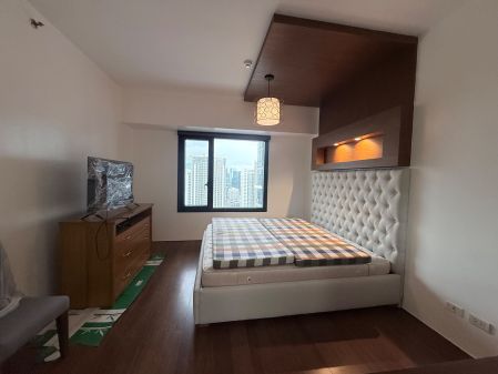 Fully Furnished 2 Bedroom Unit at Arya Residences for Rent