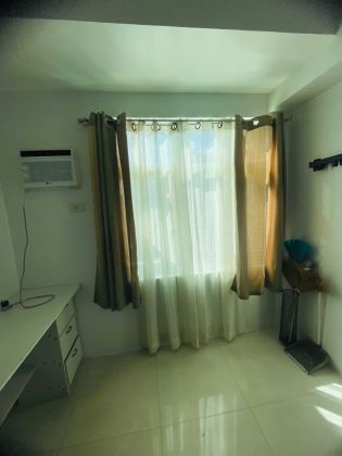 For Rent Vista Taft Literally beside La Salle Vito Cruz LRT