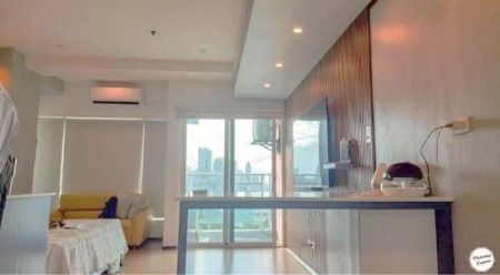 Condo Unit for Rent 21st Floor at Fort Palm Spring Condo