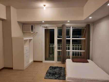 Studio with Balcony in Venice Residences Mckinley Hill Taguig