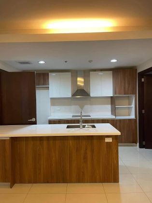 93 sqm Duo Suite in Arbor Lanes Willow Taguig