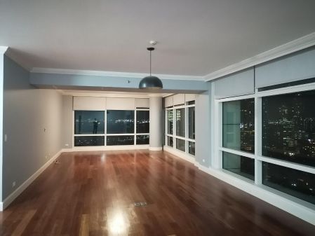 Fully Furnished 3BR for Rent in One Roxas Triangle Makati