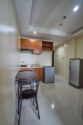 BAYPORTGARDEN09XXT2  For Rent Fully Furnished with Balcony in Bay