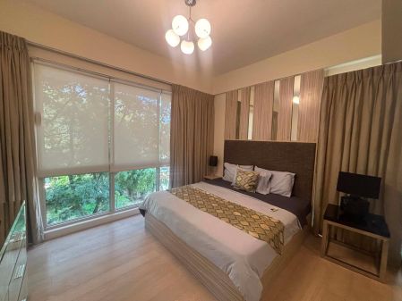 Generously Sized Refined 2BR at 32 Sanson Cebu 