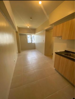 3 Bedrooms Bare Unfurnished for Rent Avida Towers Turf BGC