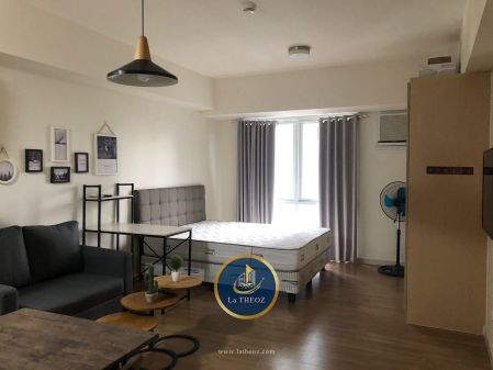 Fully Furnished Studio Unit at The Lerato for Rent