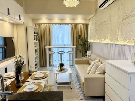 For Rent 1BR Unit at The Seasons Residences Haru Tower BGC