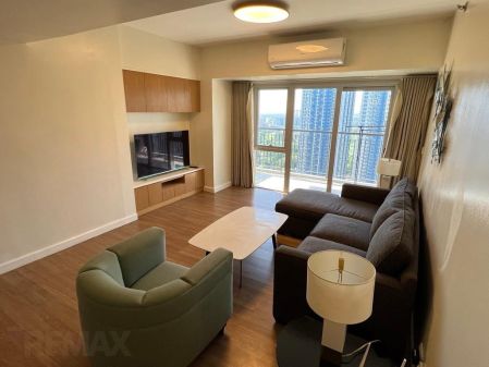 Tastefully Styled 3 Bedroom Unit for Lease in Two Maridien Bgc