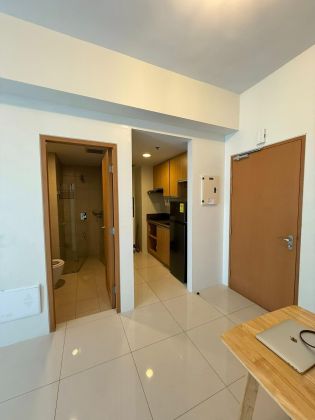 For Rent 1BR at Madison Park West Bgc for 37K mo