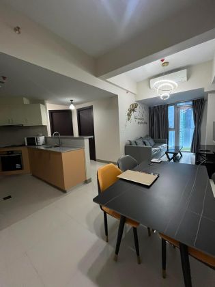 2 Bedrooms for Rent at Uptown Parksuites Tower 2 BGC Taguig City