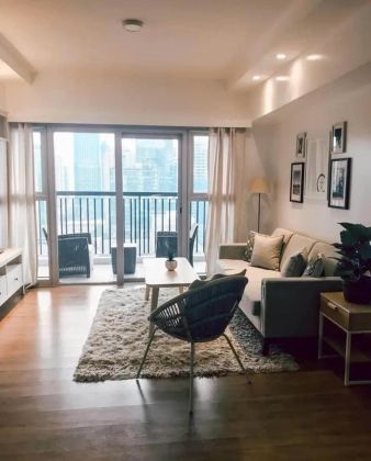 Fully Furnished 1 Bedroom Unit at The Maridien for Rent