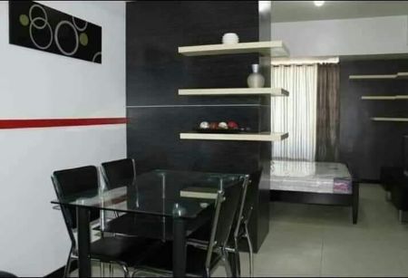 Fully Furnished Studio Unit at The Columns At Legaspi Village