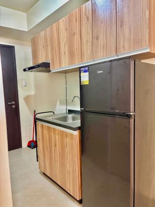 Newly Turned over 1BR Unit across Sm Sucat