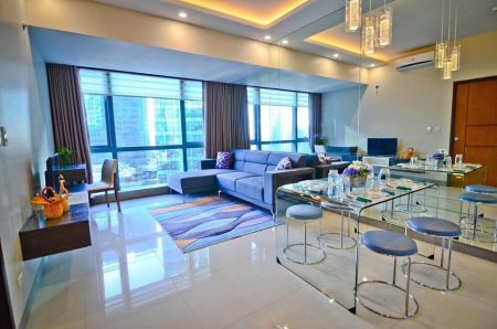 Fully Furnished 1 Bedroom Unit in One Uptown Residences BGC