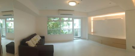 Semi Furnished 2 Bedroom at Palm Tower One Serendra