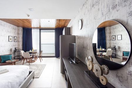 Spacious Brand New Studio with Balcony with a View of the Beach 