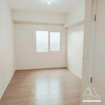 Semi Furnished Studio at Hawthorne Heights for Rent