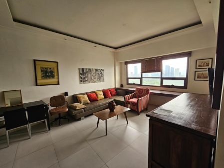 Fully Furnished 1 Bedroom Unit at Icon Residences for Rent