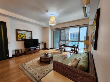 For Rent Fully Furnished 1 Bedroom at One Serendra BGC Taguig 