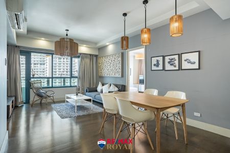 Fully Furnished 2BR Condo for Rent in Edades Tower Makati City