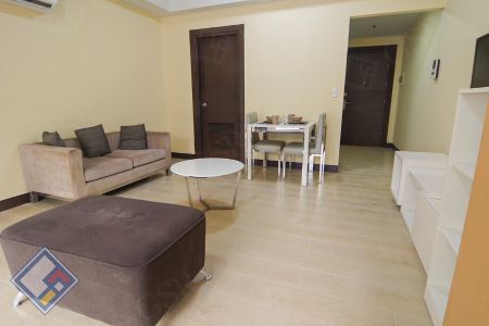 Furnished Studio in Two Central Makati
