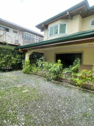 Ayala Alabang 4 Bedroom House for Rent in Alabang Muntinlupa