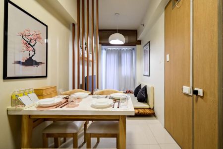 Interior Designed 1BR with Balcony in Coast Residences