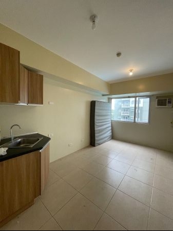 LOWEST PRICED Unfurnished Studio at Avida Towers One Union Place