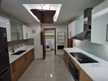Semi Furnished 3 Bedroom Unit at Park Terraces near Garden Towers