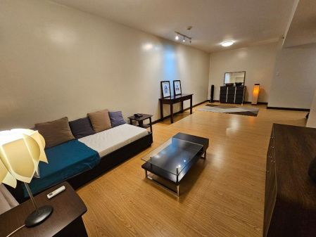 1 Bedroom Furnished For Rent in The Grove by Rockwell