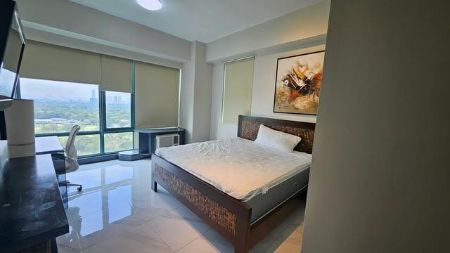 2 Bedroom Furnished for Rent at Bellagio Tower 1