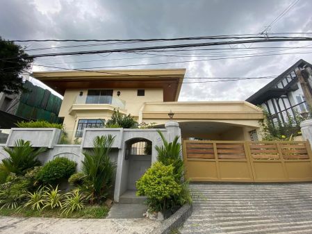 House for Rent Corinthian Gardens Quezon City