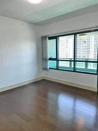 Unfurnished 2 Bedroom Unit at Edades Tower Rockwell