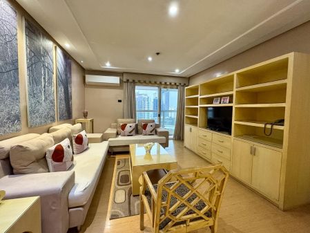 Spacious 3 Bedroom Condo at Elizabeth Place Salcedo Village