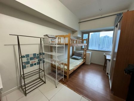 CALL NOW - Fully Furnished Studio Unit for Rent at Eton Tower Mak