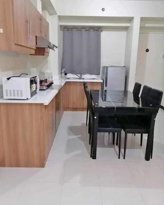 Stunning 2BR Fully Furnished Unit at Zinnia Towers
