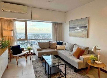 2 Bedroom Fully Furnished for Rent in the Royalton at Capitol