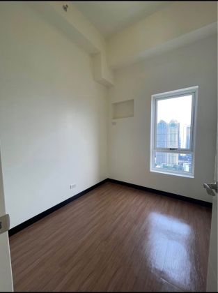 Fully Furnished 3 Bedroom Unit at Kai Garden Hinoki Bldg for Rent