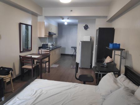 Fully Furnished Studio for Rent in La Verti Residences Pasay