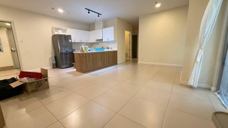 For Lease 3 Bedroom with 2 Parking Slot at the Vantage