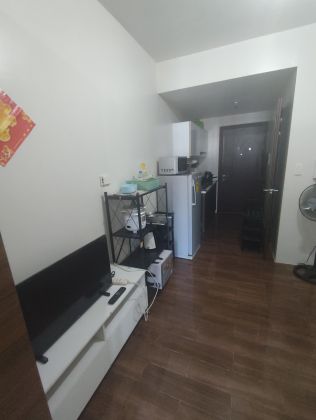 Condo for Rent in Makati near RCBC One Ayala MRT