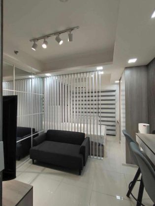 Fully Furnished 1 Bedroom Unit at Fame Residences for Rent
