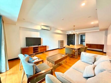 2BR for Lease in West Tower One Serendra BGC